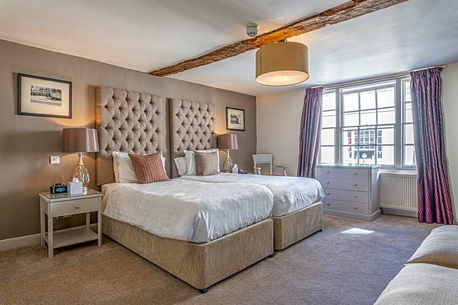 Photo 1 of 6 of 1 Double Bed or 2 Beds
