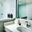 Redmont Hotel Birmingham, Curio Collection by Hilton