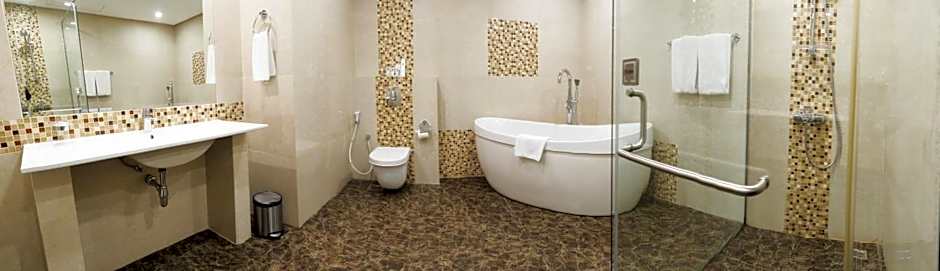 Atiram Premier Hotel