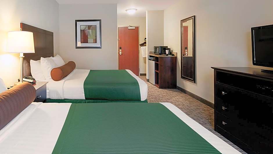 Cobblestone Inn & Suites - Durand