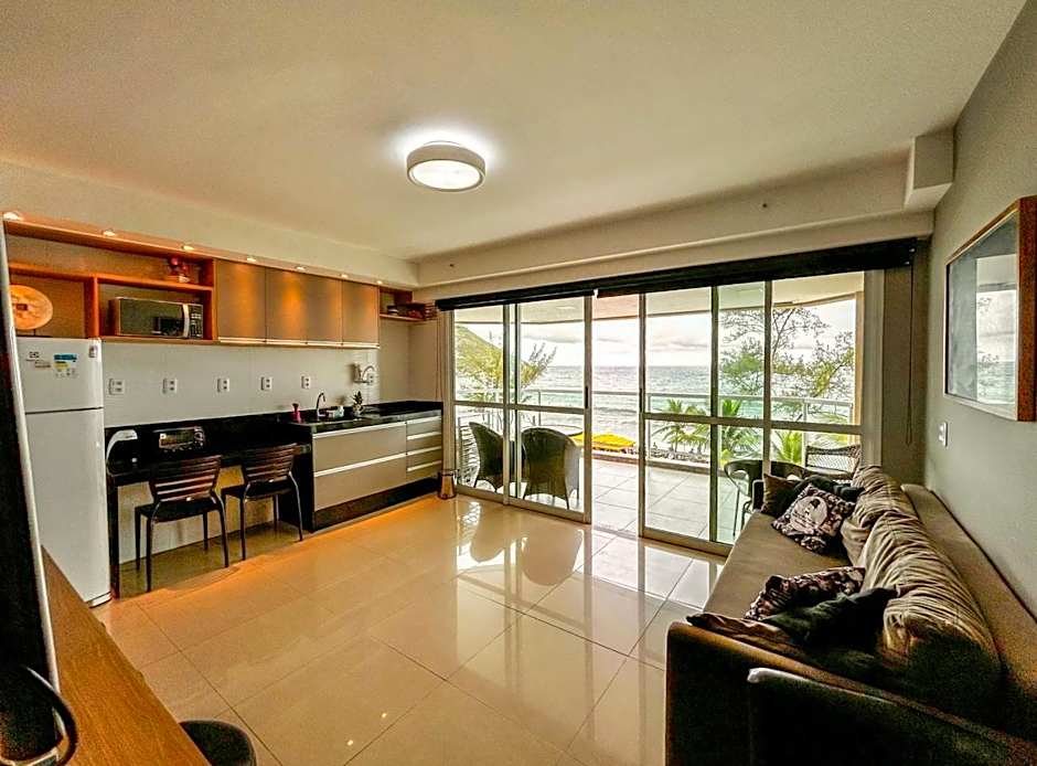 Flat a beira mar no Recreio dos Bandeirantes RJ