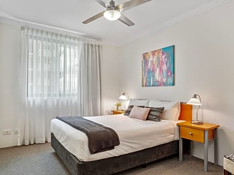 Two-Bedroom Apartment with Two Bathrooms