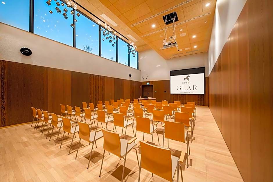 Hotel GLAR Conference & SPA