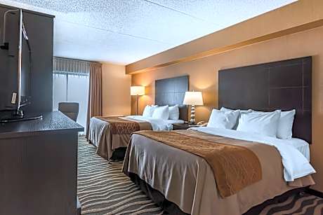 Queen Room with Two Queen Beds - Non-Smoking/Pet Friendly