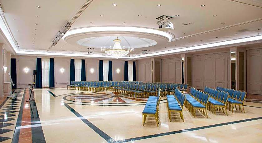 Radisson Hotel Astana