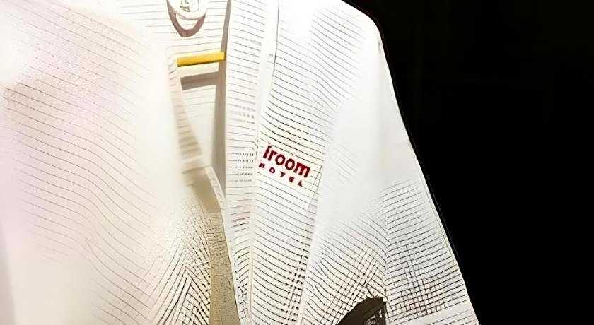 Iroom Hotel