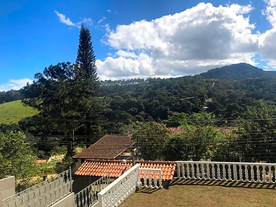 Hostel Ares do Mundo