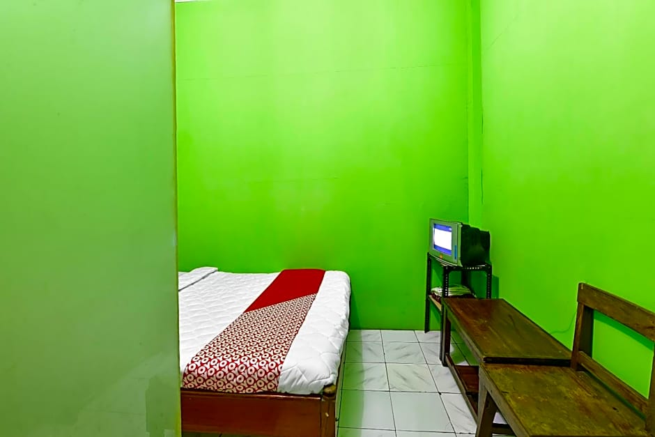 SPOT ON 91357 Hotel Mulyo