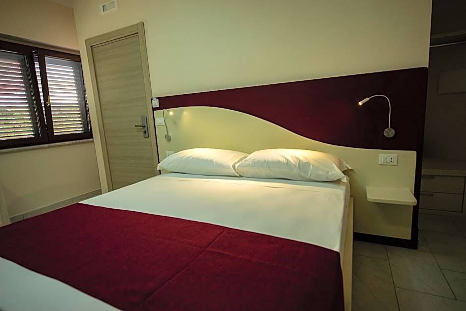 Aether Suites Tropea - Free Private Parking