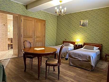 Comfort Twin Room