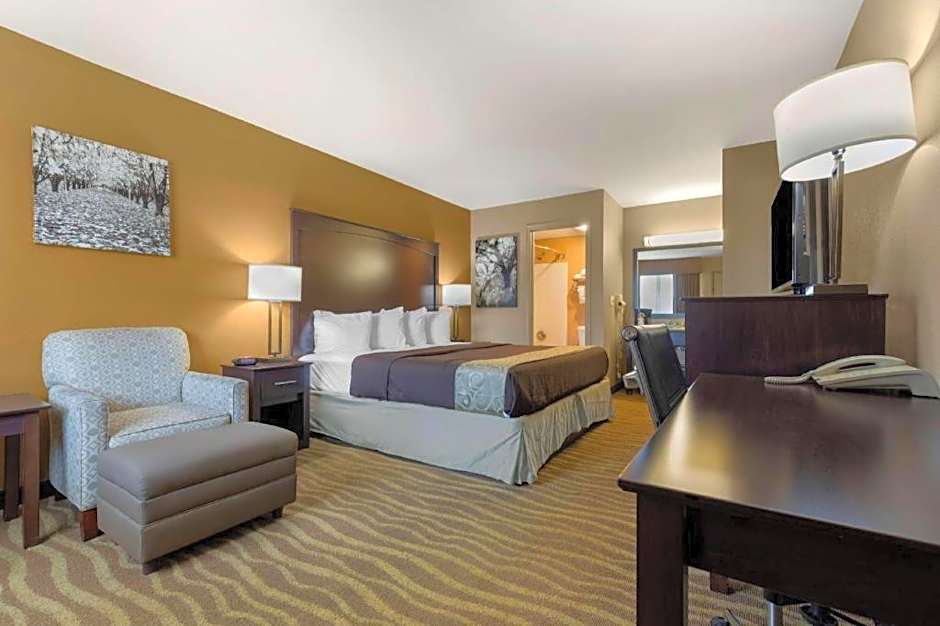 Best Western Taylor Inn