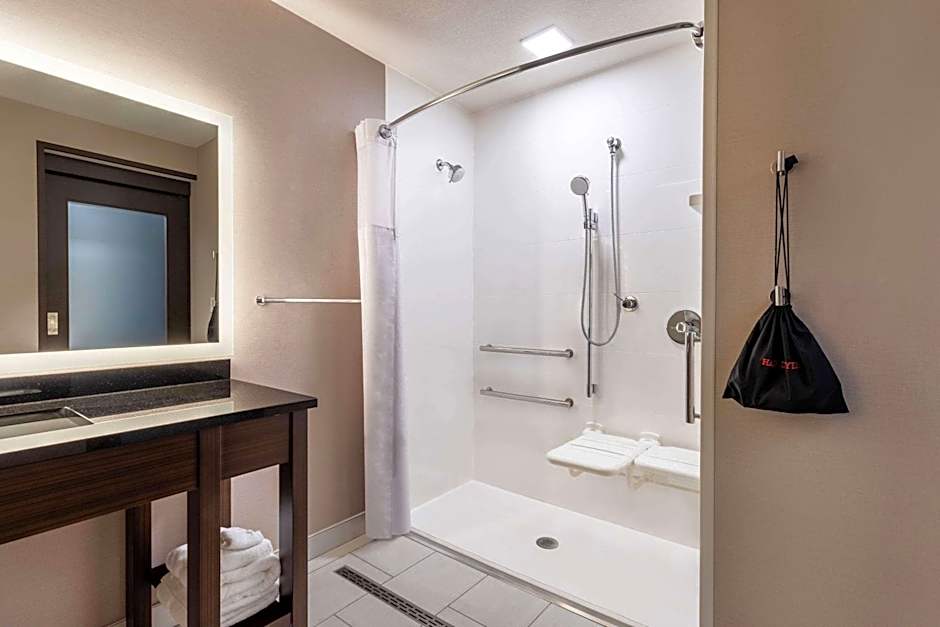 Wingate by Wyndham Angola