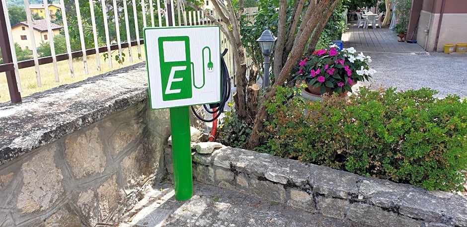 B&B Lo Chalet Di Ocre