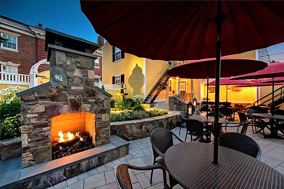 Inn by the Bandstand a Boutique Hotel