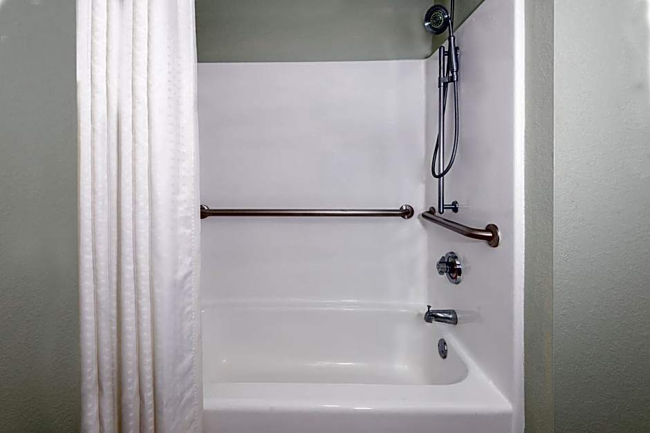 Holiday Inn Express Hotel & Suites Bonita Springs By IHG