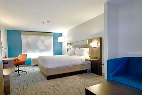 King Suite with Sofa Bed