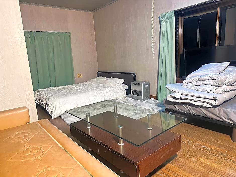 HOTEL1800