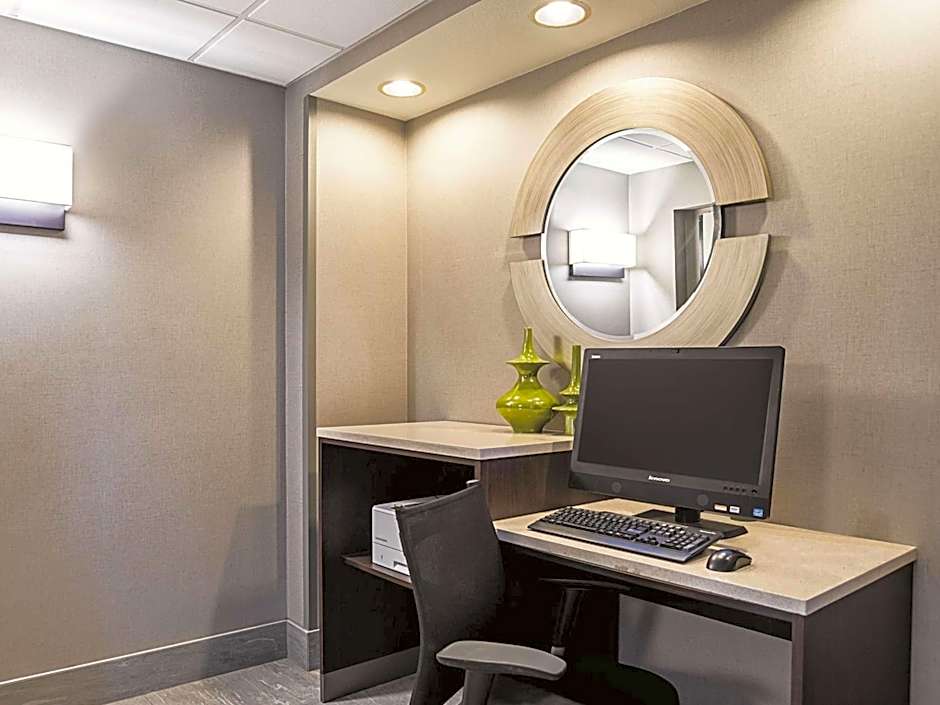 La Quinta Inn & Suites by Wyndham Phoenix Chandler
