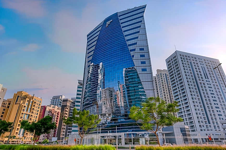 Grand Heights Dubai Hotel Apartments