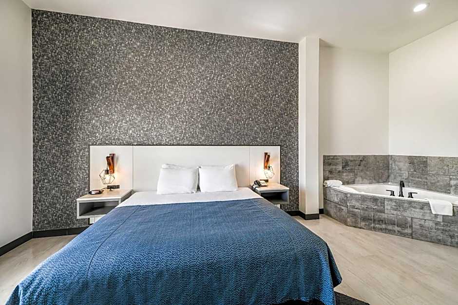 Hy-Lo Hotel, an Ascend Collection Hotel