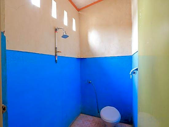 Hotel O Gandrung Payungan Family InnNearStasiun Banyuwangi Kota