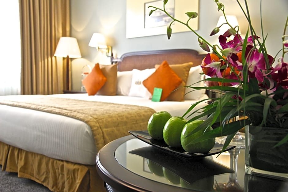 Le Bristol Hotel