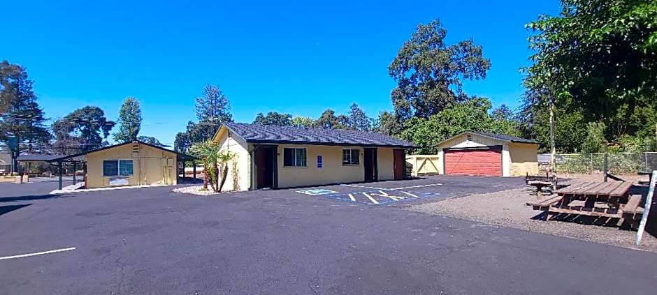 Lakeview Inn
