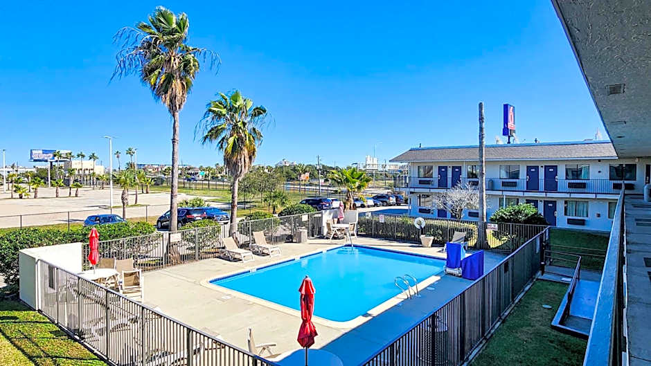 Motel 6-Galveston, TX