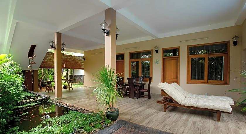 Green Organic Villas