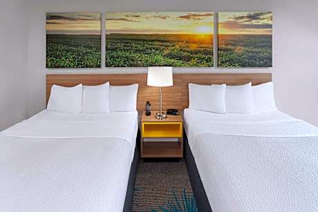 Days Inn & Suites by Wyndham of Morris