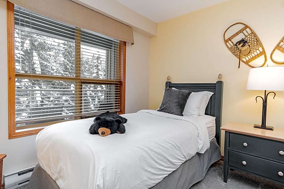 The best ski in ski out two bedroom condo at Aspens