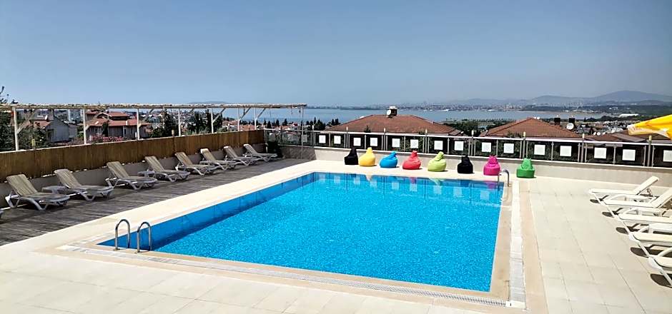 Double Royal Hotel Darica