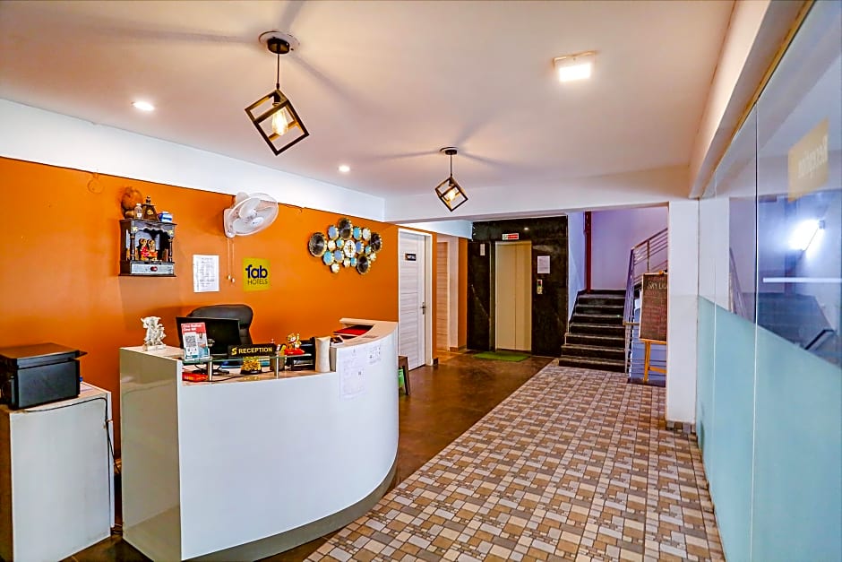 Skylight Inn by FabHotel – Gurgaon, NY