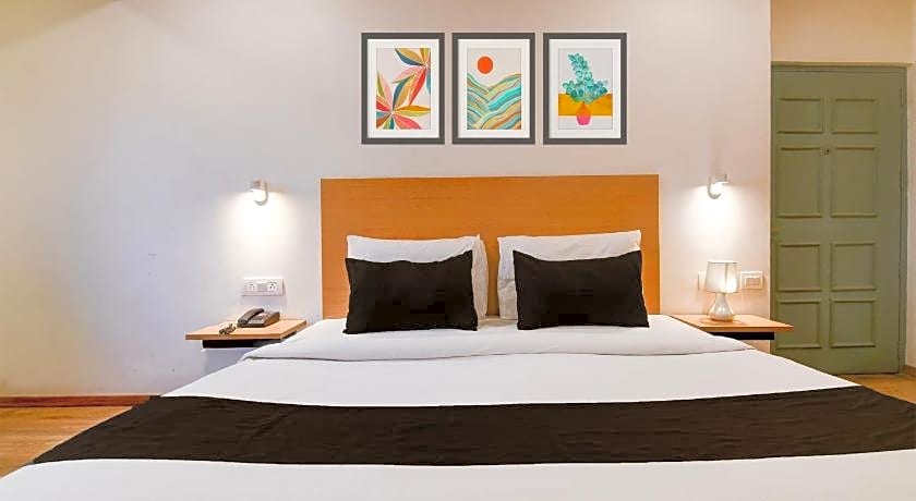 Super Townhouse VIP Road Formerly The Sky