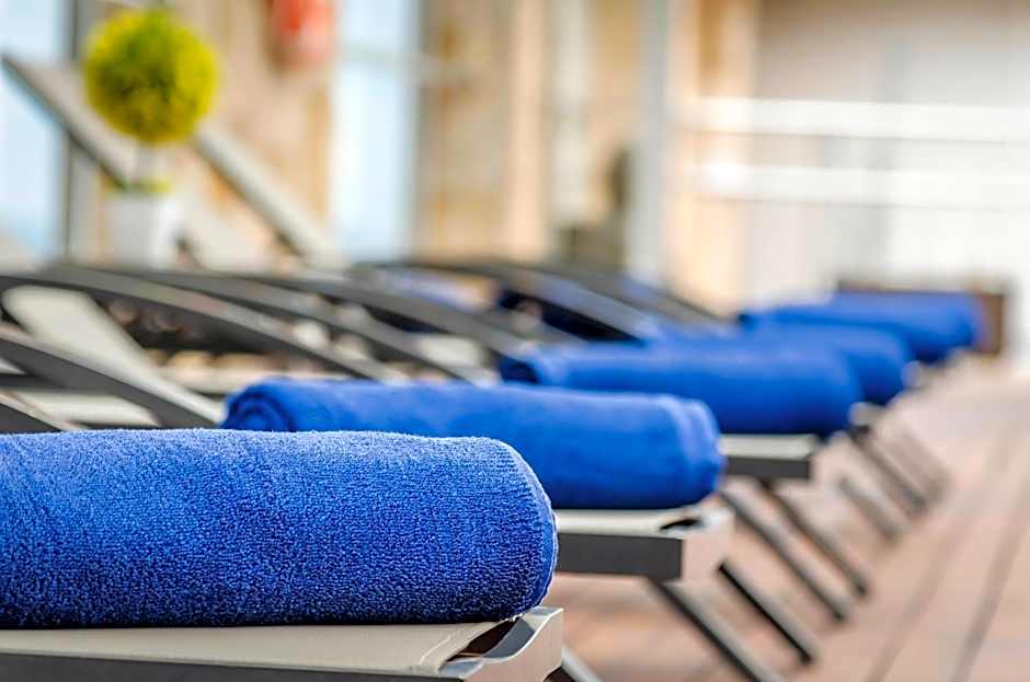 Exe Cunit Suites & Spa