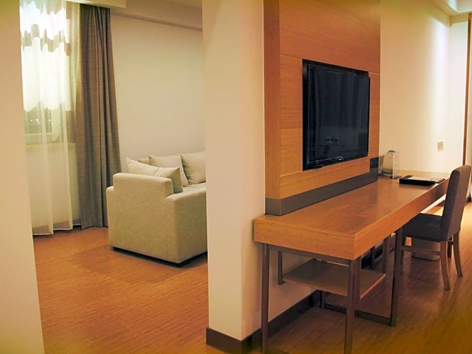 GreenTree Inn Shaoxing Lihai Dongsen Commercial Square Branch