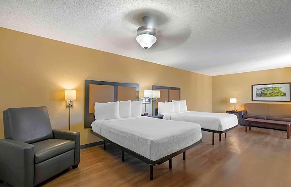 Extended Stay America Suites - St. Petersburg - Clearwater - Executive Dr.