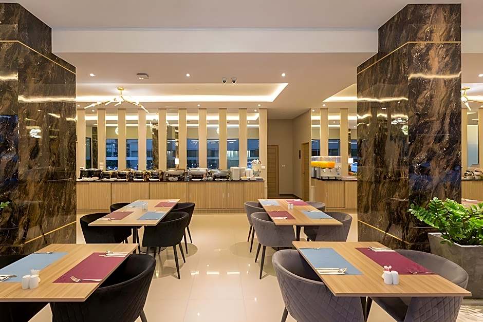 Patong Bay Residence