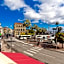 Very charming studio apartment on port in Cannes a short walk to Palais with Aircon and internet 411