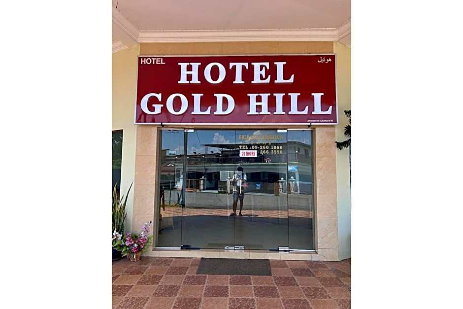 OYO 90896 Gold Hill Hotel
