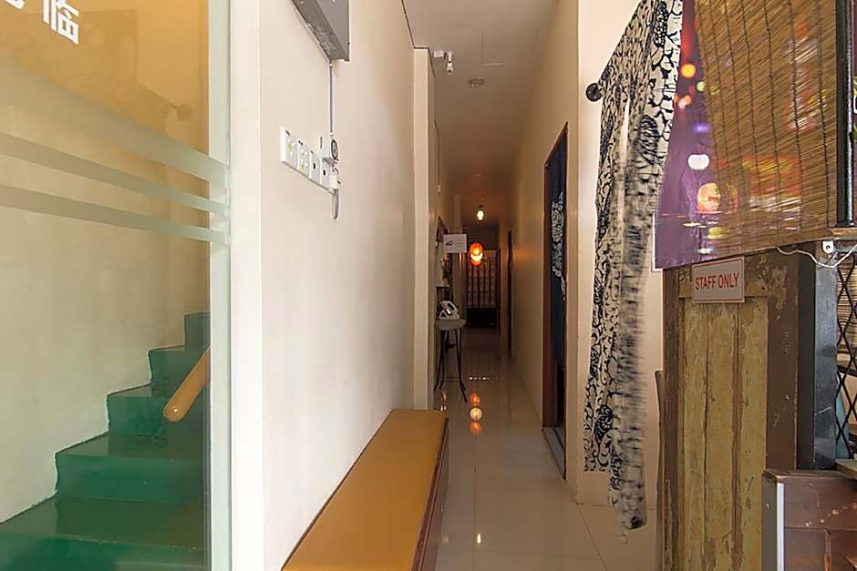Oyasumi Hotel