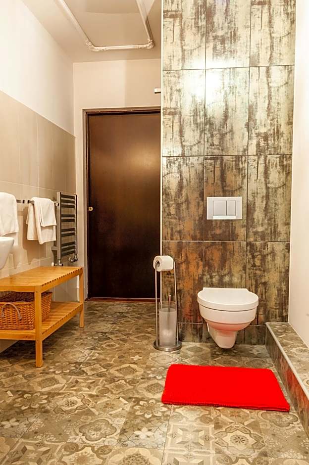 Home & Travel Apartments - AC - Parking - City Centre - Manufaktura - OFF Piotrkowska - EC1 - ATLAS Arena - Orientarium - Monopolis