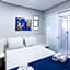 Carillon Plaza Hotel