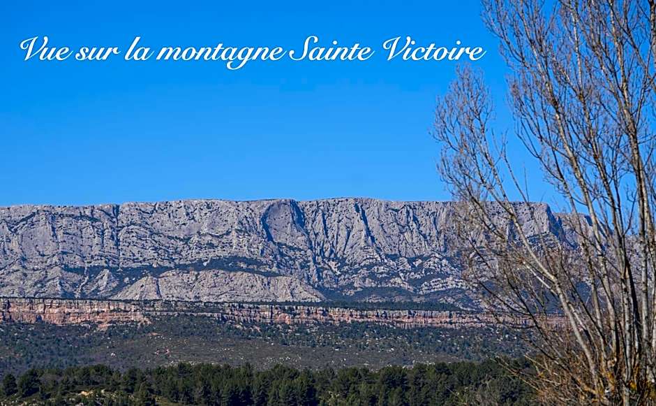 Hotel Aix Sainte Victoire