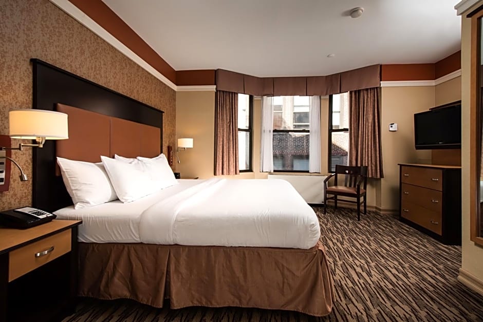 The Hotel at Fifth Avenue