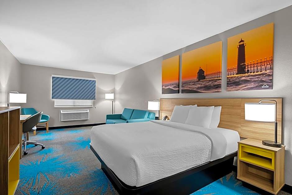 Days Inn by Wyndham Imlay City
