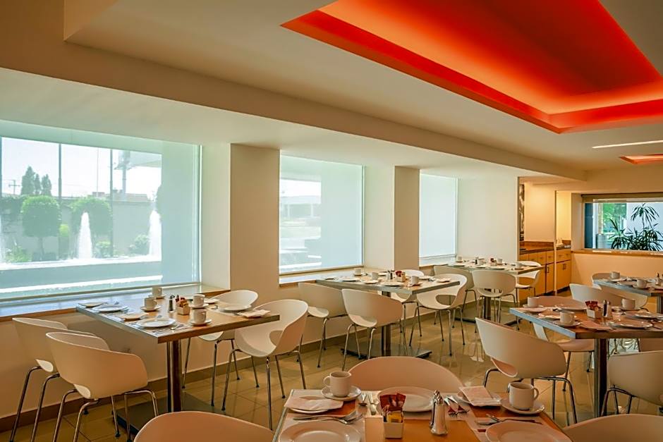 Fiesta Inn San Luis Potosi Glorieta Juarez