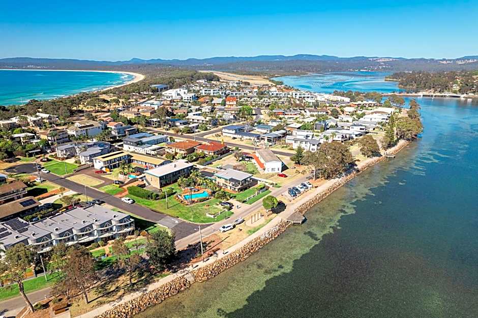 The Retreat Lakeside Merimbula
