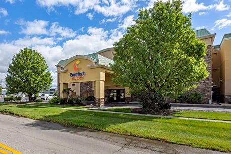 Comfort Suites Perrysburg