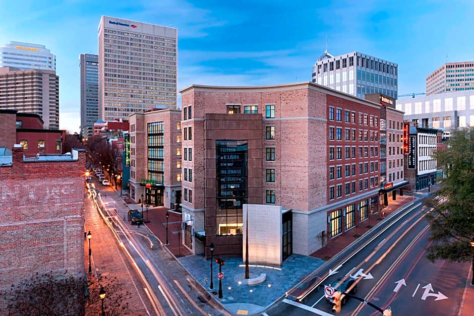 Residence Inn by Marriott Richmond Downtown